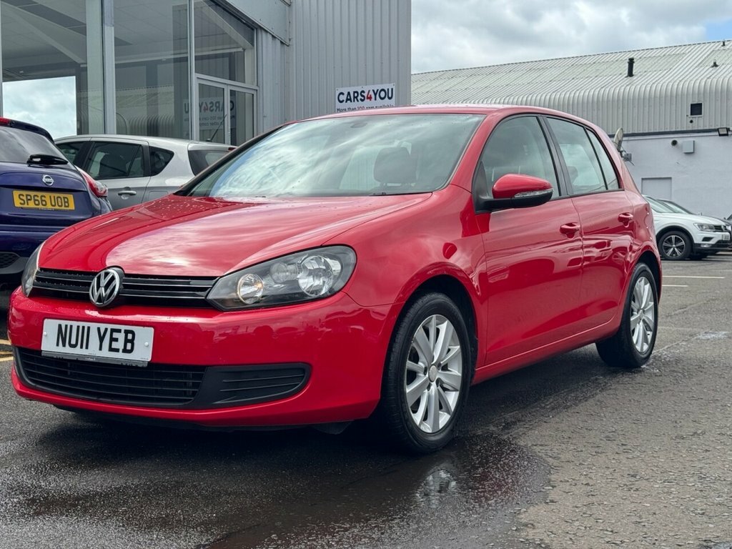 Volkswagen Golf 1L Match NU11YEB Red #3