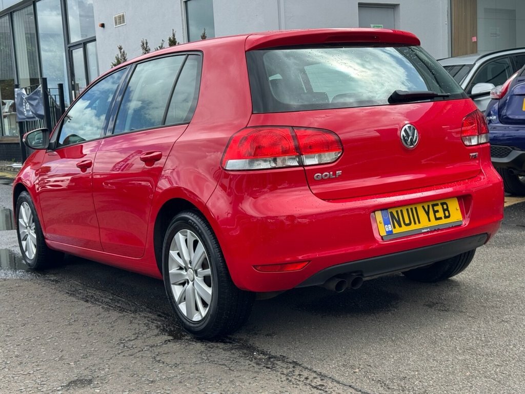 Volkswagen Golf 1L Match NU11YEB Red #4