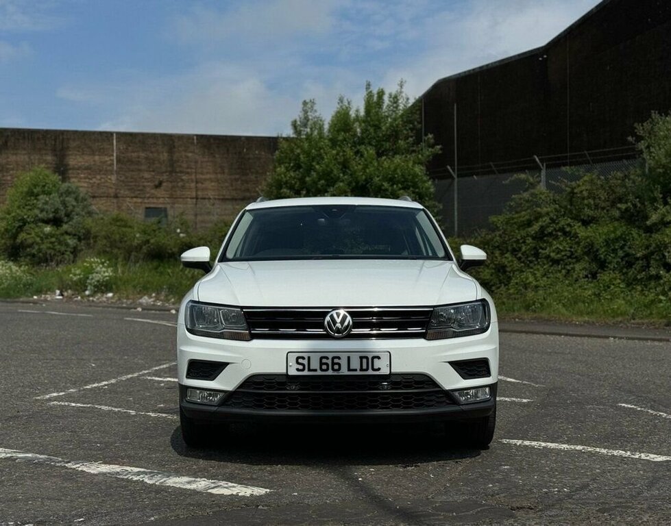Volkswagen Tiguan 2L Se Navigation SL66LDC White #3