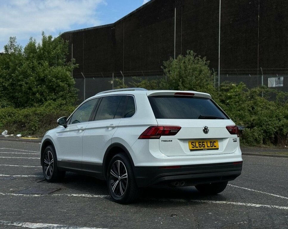 Volkswagen Tiguan 2L Se Navigation SL66LDC White #5
