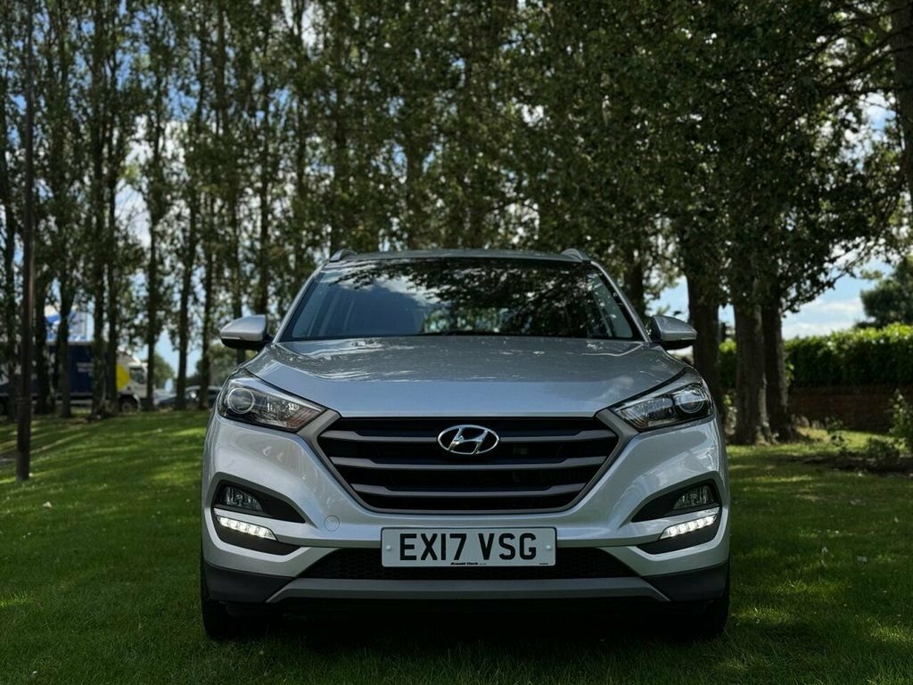 Hyundai Tucson 1.7L Se Nav EX17VSG Silver #3