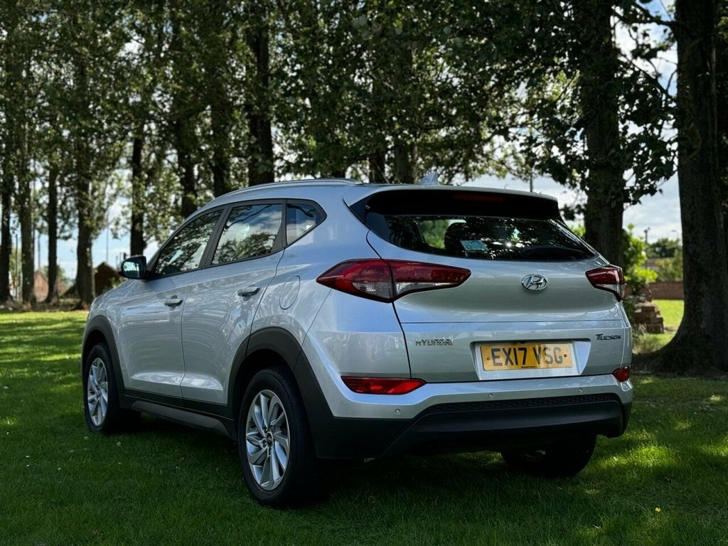 Hyundai Tucson 1.7L Se Nav EX17VSG Silver #5