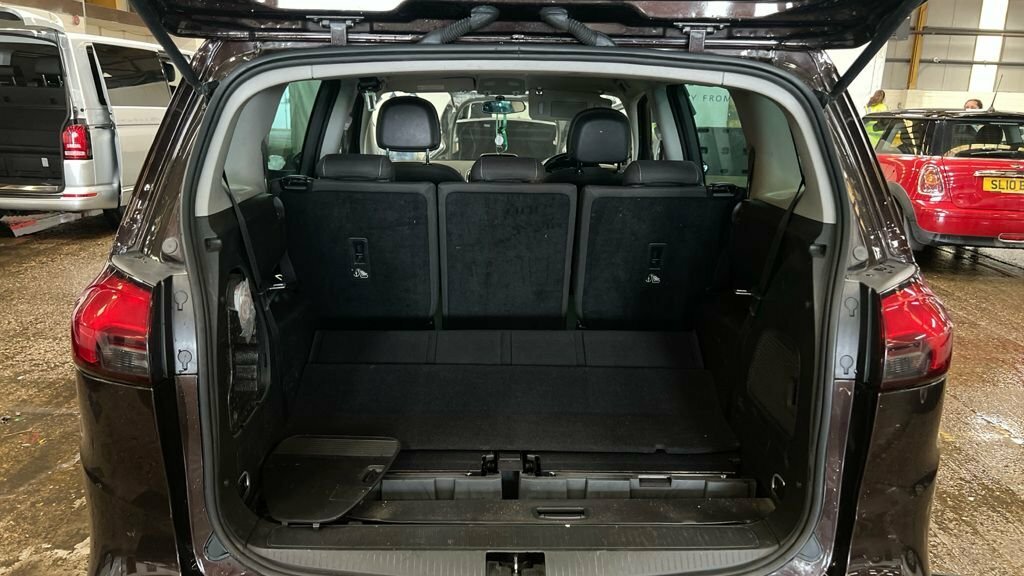 Vauxhall Zafira Tourer 2L Sri LF14XWO Brown #5
