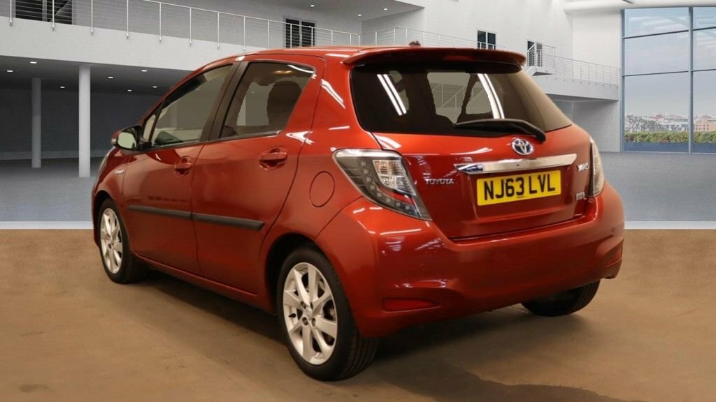 Toyota Yaris 1L T Spirit NJ63LVL Red #3