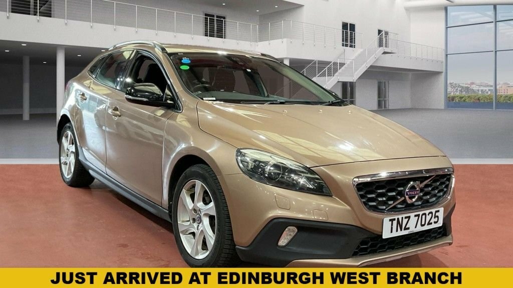 Volvo V40 Cross Country 1.6L Lux Brown