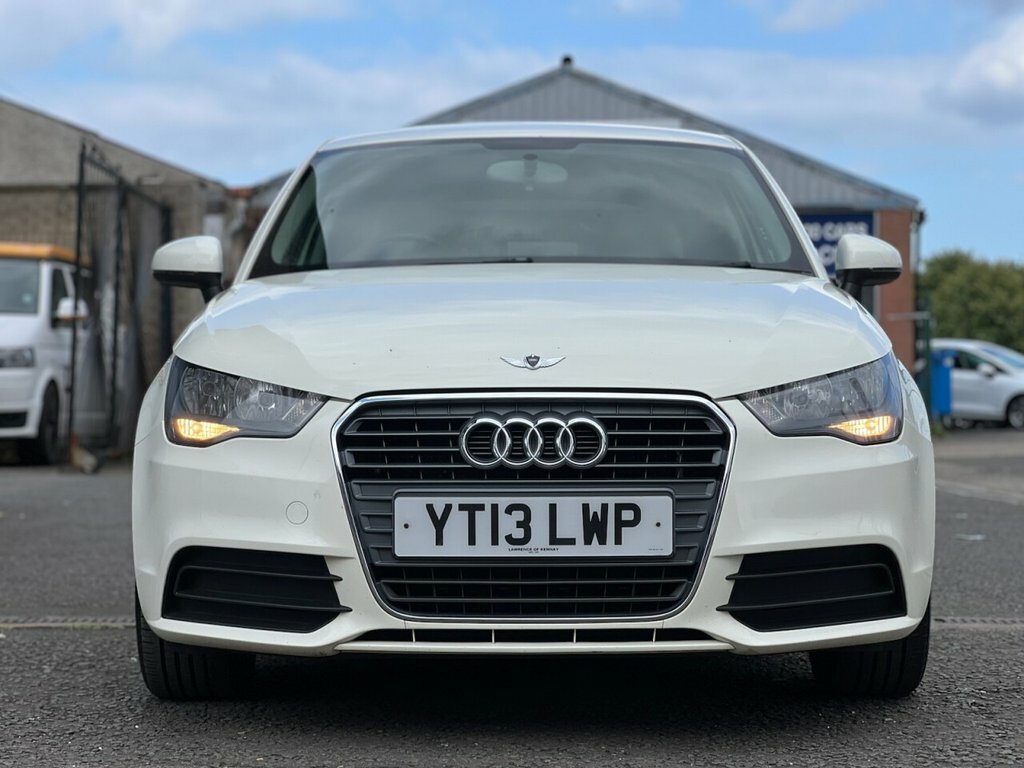 Audi A1 1L Se YT13LWP White #3