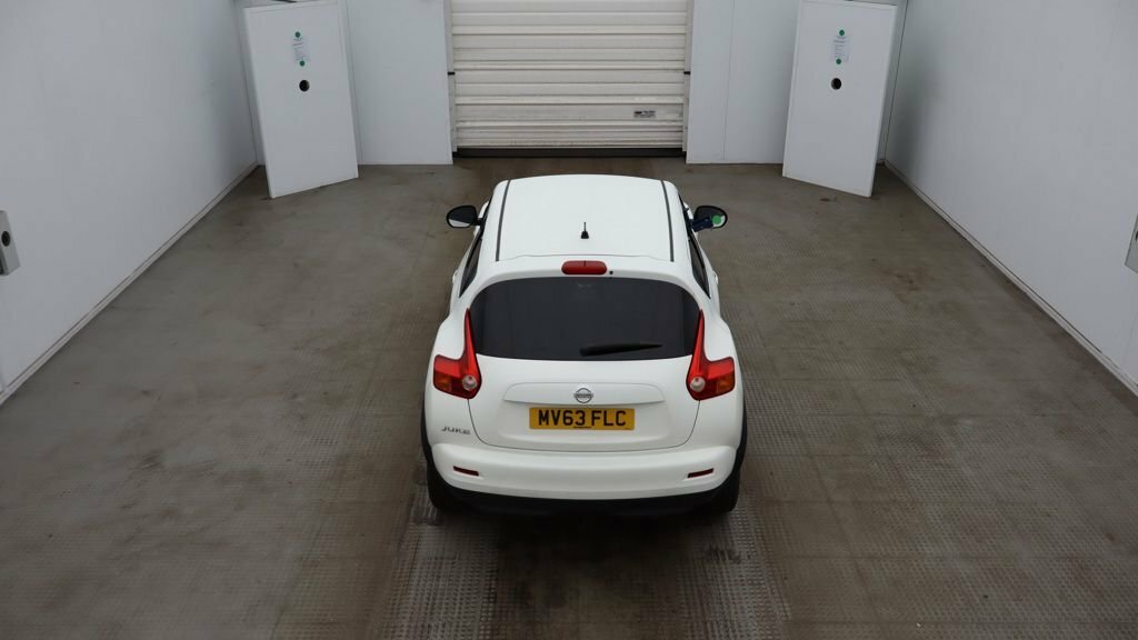 Nissan Juke 1L Tekna White #2