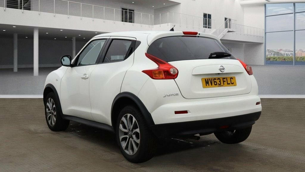 Nissan Juke 1L Tekna White #5