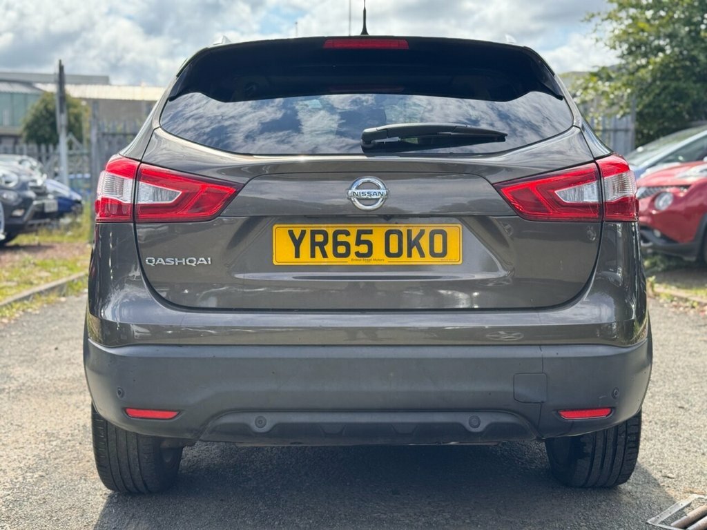 Nissan Qashqai 1.2L Tekna YR65OKO Beige #6