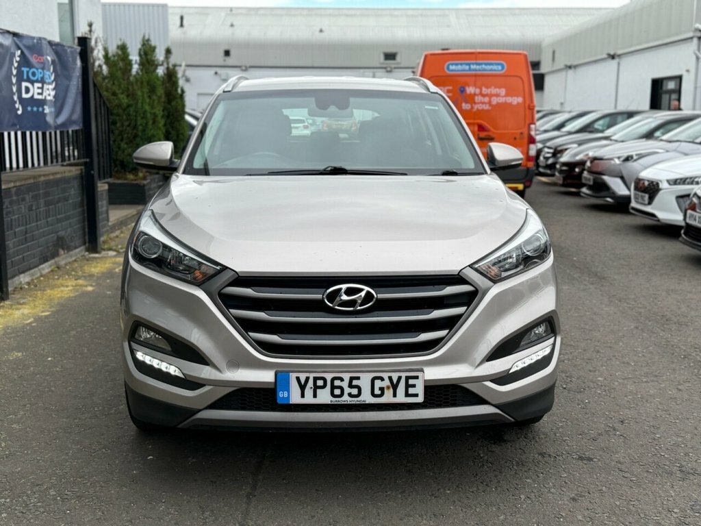 Hyundai Tucson 1.6L Se Beige #2
