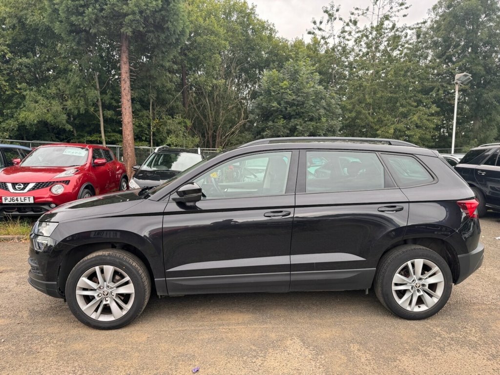 Skoda Karoq 1L Se Technology GK20NGY Black #4