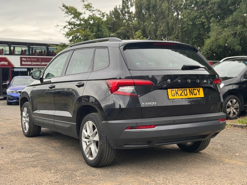 Skoda Karoq 1L Se Technology GK20NGY Black #5
