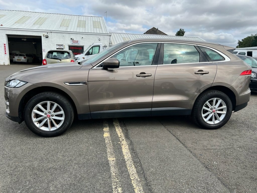 Jaguar F-Pace 2L Prestige FM16VEK Brown #6
