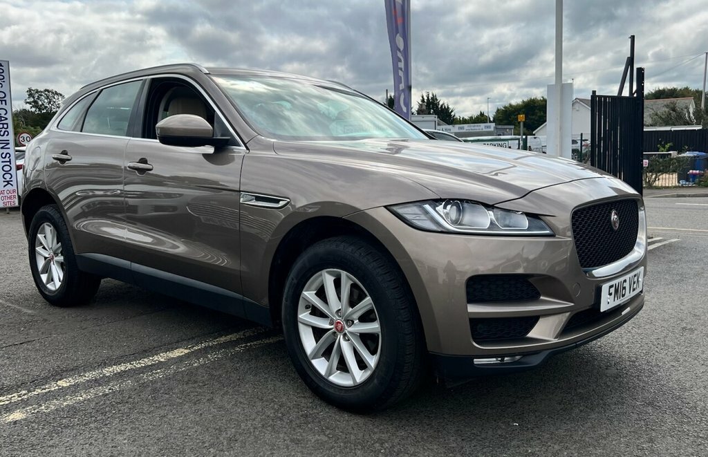Jaguar F-Pace 2L Prestige Brown