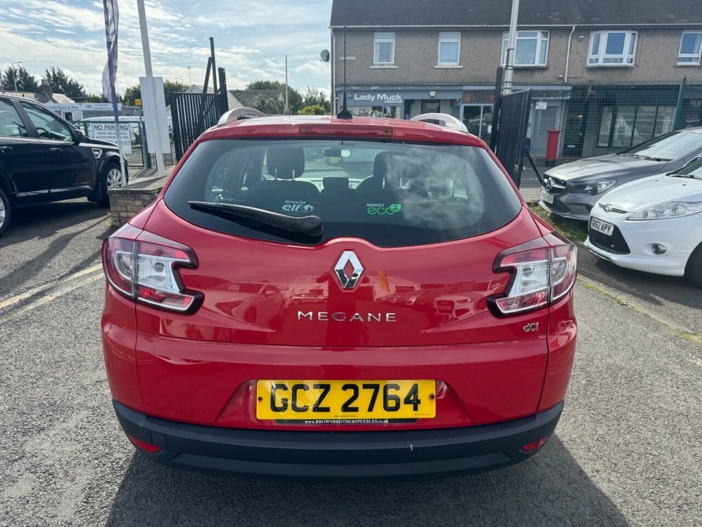 Renault Megane 1.5L Dynamique Tomtom Red #6