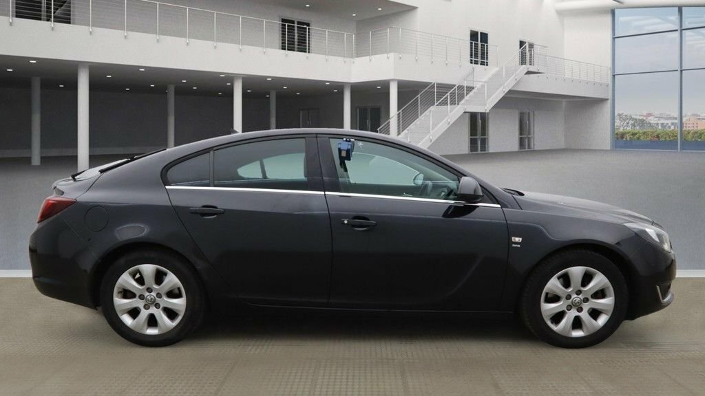 Vauxhall Insignia 2L Sri Nav DS15CXX Black #5