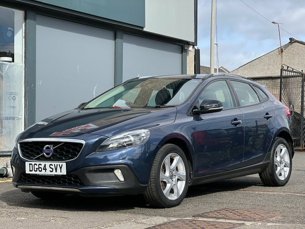 Volvo V40 Cross Country 1.6L Lux Nav DG64SVY Blue #2