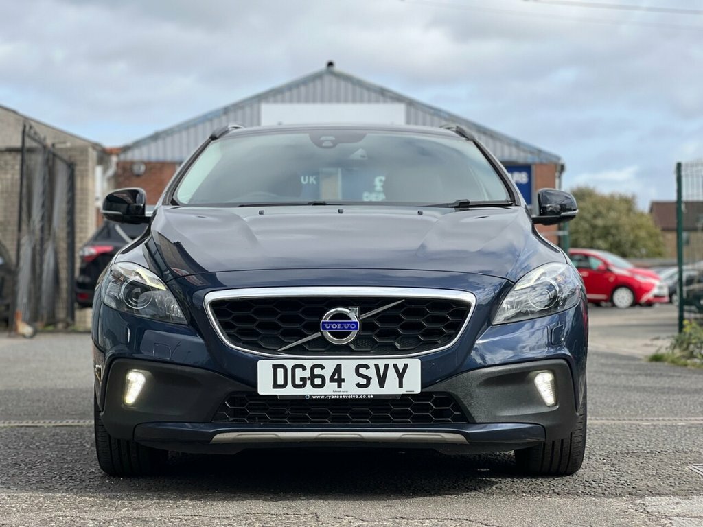 Volvo V40 Cross Country 1.6L Lux Nav DG64SVY Blue #3