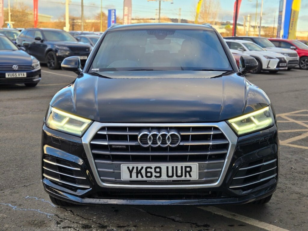 Audi Q5 2L S Line YK69UUR Black #2