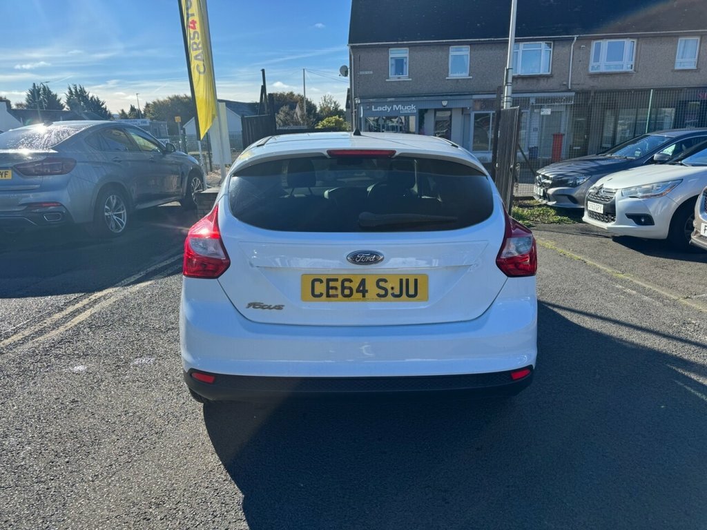 Ford Focus 1L Zetec Navigator CE64SJU White #6