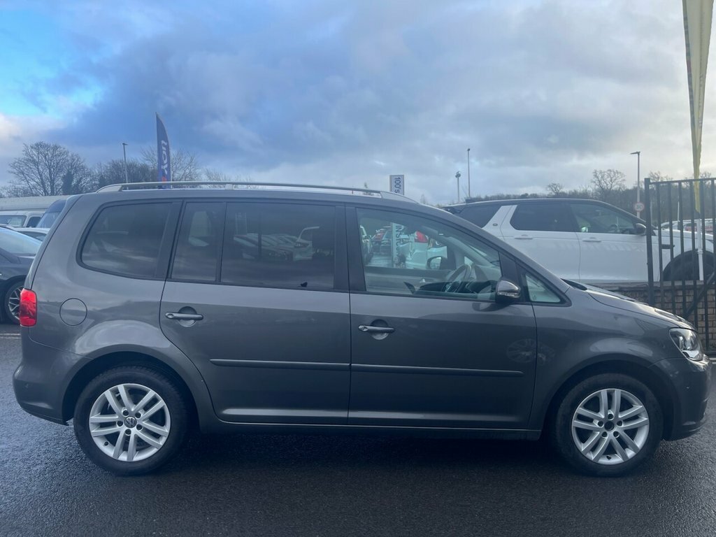 Volkswagen Touran 1.6L Se Grey #4