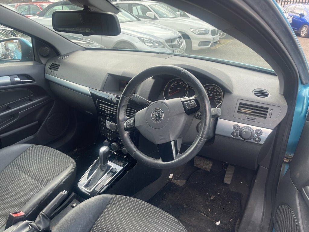 Vauxhall Astra 1.8L Design DE59XRB Blue #5