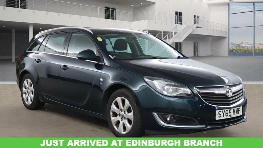 Vauxhall Insignia 2L Sri Nav Green