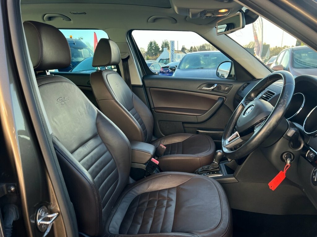 Skoda Yeti 2L Laurin Klement DA65OUL Brown #6