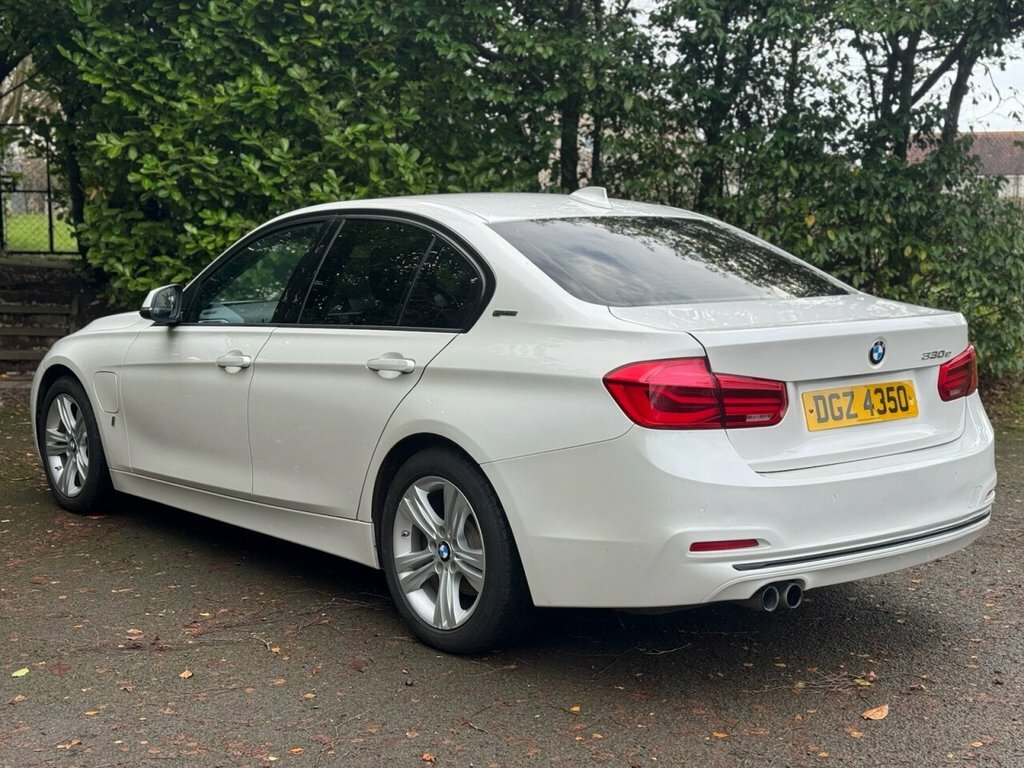BMW 3 Series 2L Sport DGZ4350 White #6