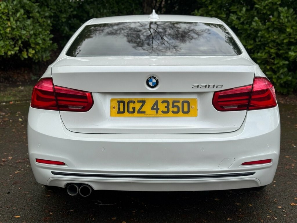 BMW 3 Series 2L Sport DGZ4350 White #3