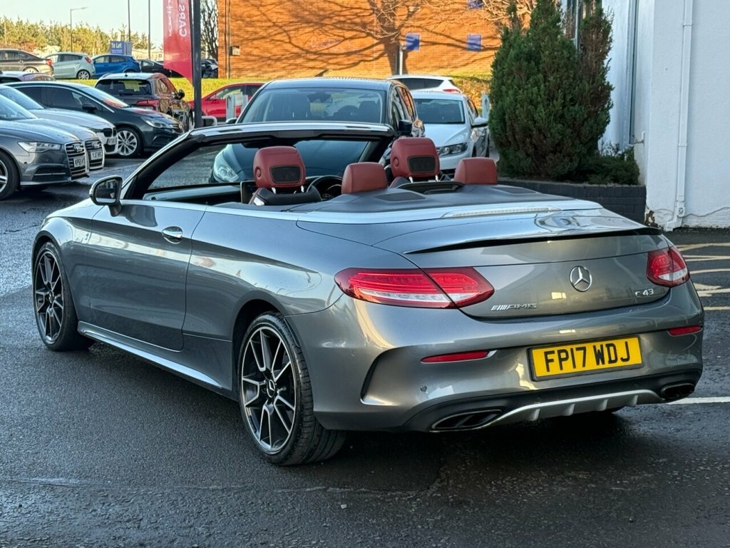 Mercedes-Benz C Class 3L Amg FP17WDJ Grey #3