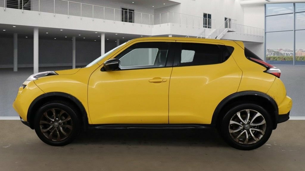 Nissan Juke 1L Tekna SM64XRS Yellow #6