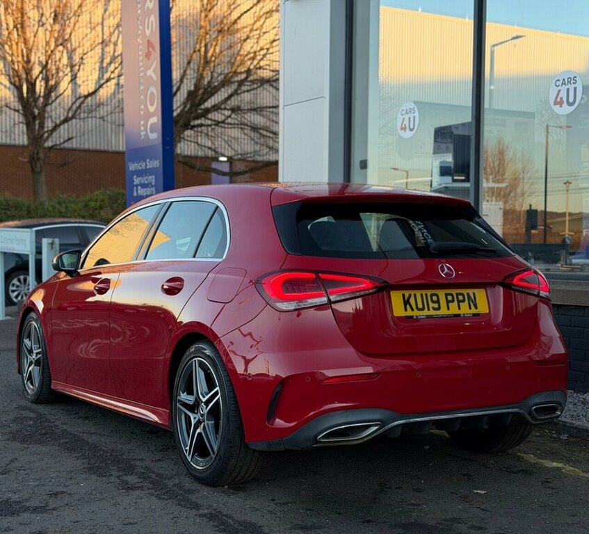 Mercedes-Benz A Class 2L Amg Line KU19PPN Red #5