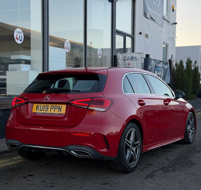 Mercedes-Benz A Class 2L Amg Line KU19PPN Red #4