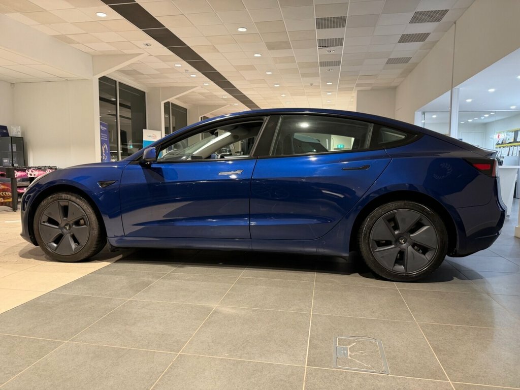 Tesla Model 3 Saloon MT71UDN Blue #6