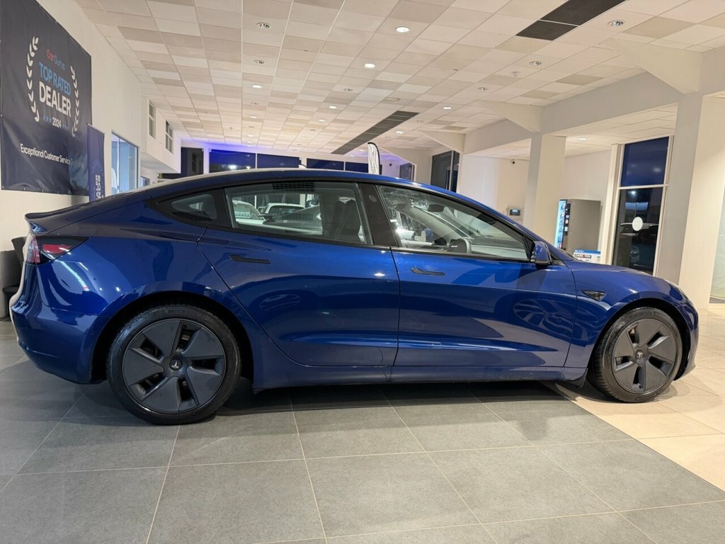 Tesla Model 3 Saloon MT71UDN Blue #5