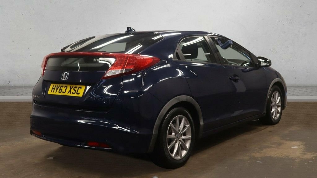 Honda Civic 1.8L Es Blue #4