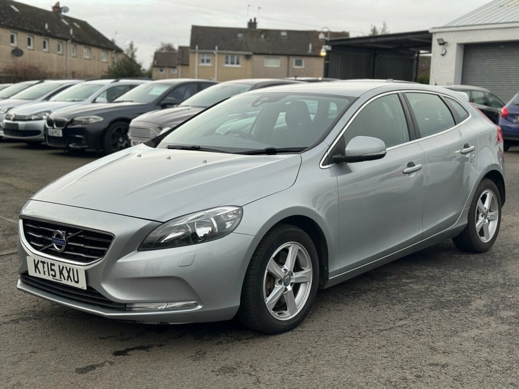 Volvo V40 2L Se Nav KT15KXU Silver #3