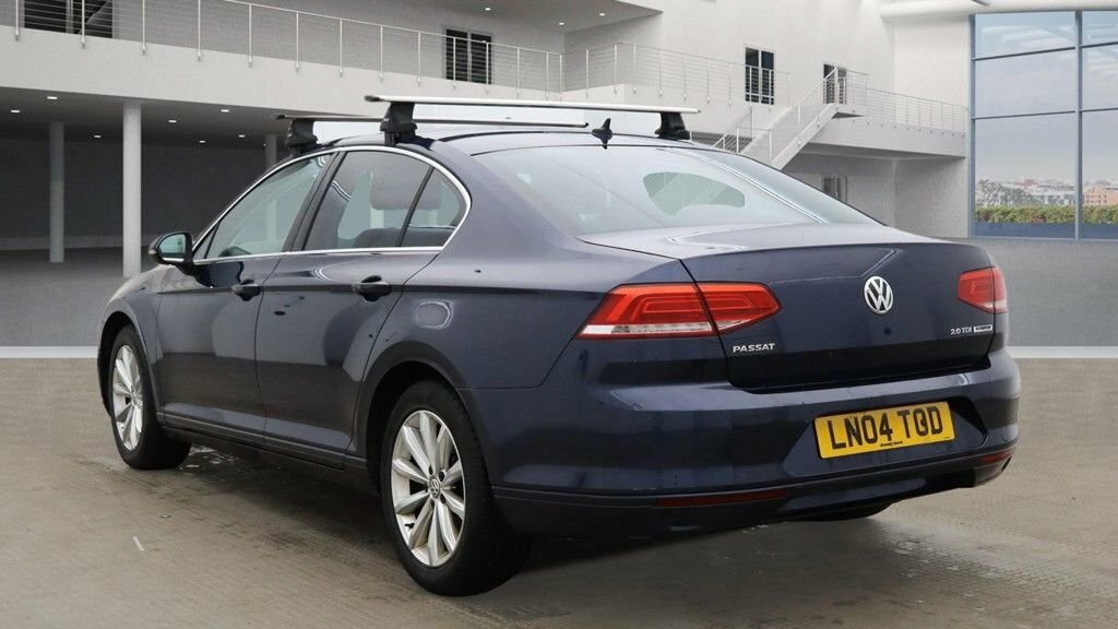Volkswagen Passat 2L Se Business LN04TOD Blue #3