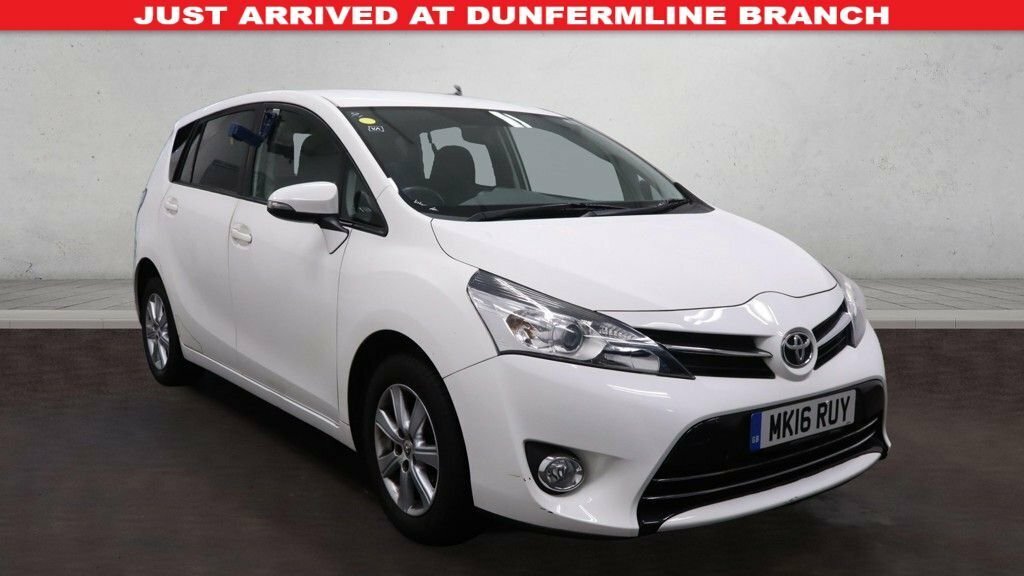 Toyota Verso 1.6L Icon White
