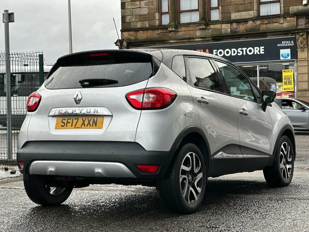 Renault Captur 1.2L Signature Nav Silver #5