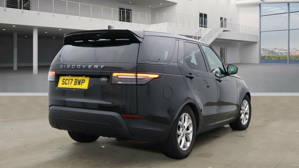 Land Rover Discovery 2L S SC17BWP Black #4