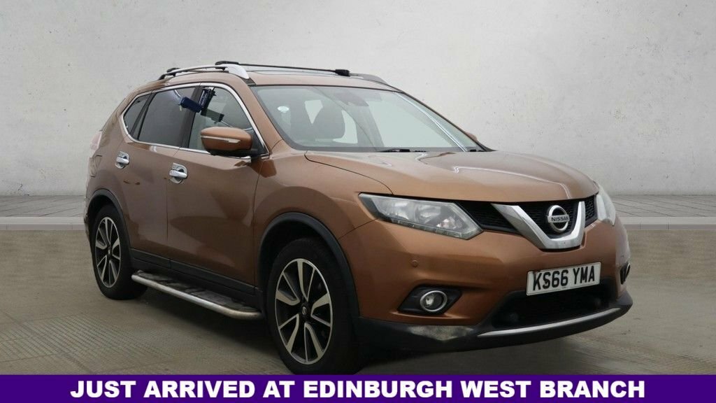 Nissan X-Trail 1.6L N-tec Orange