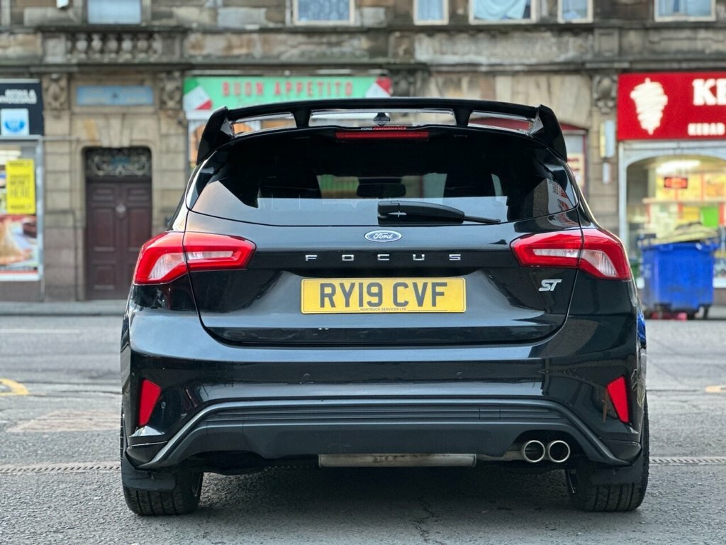 Ford Focus 1L St-line RY19CVF Black #6
