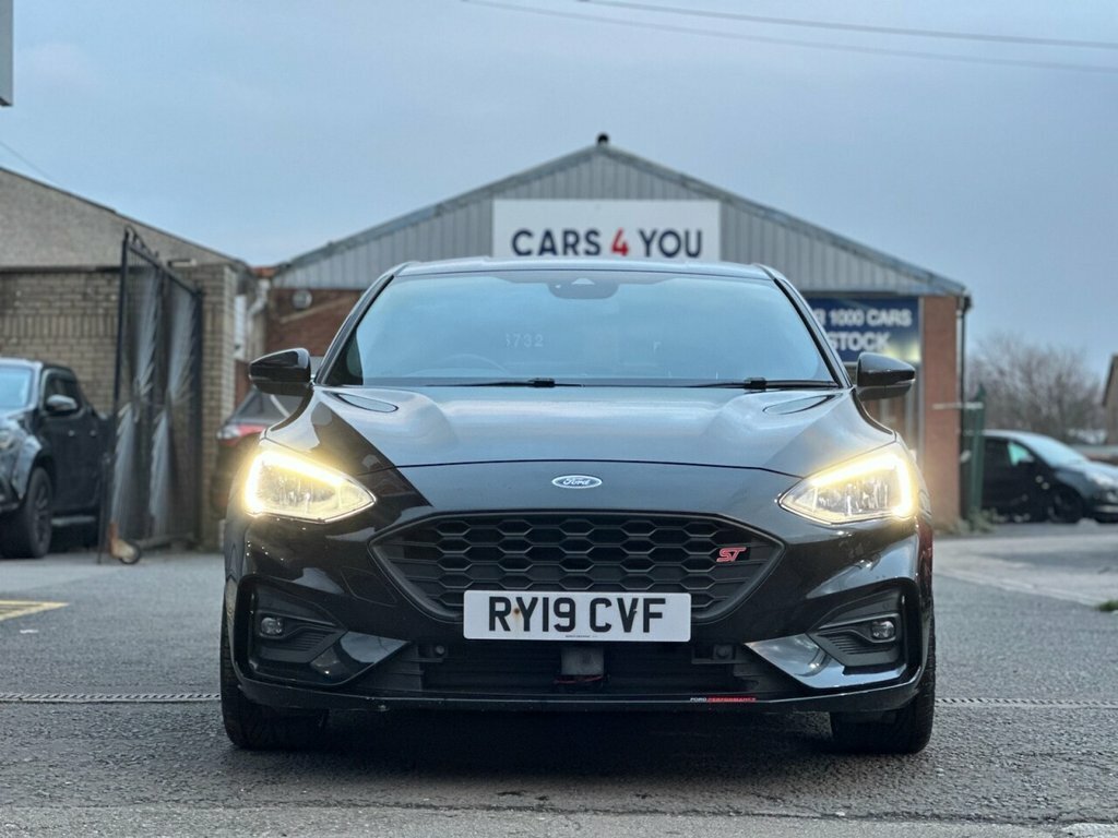 Ford Focus 1L St-line RY19CVF Black #3