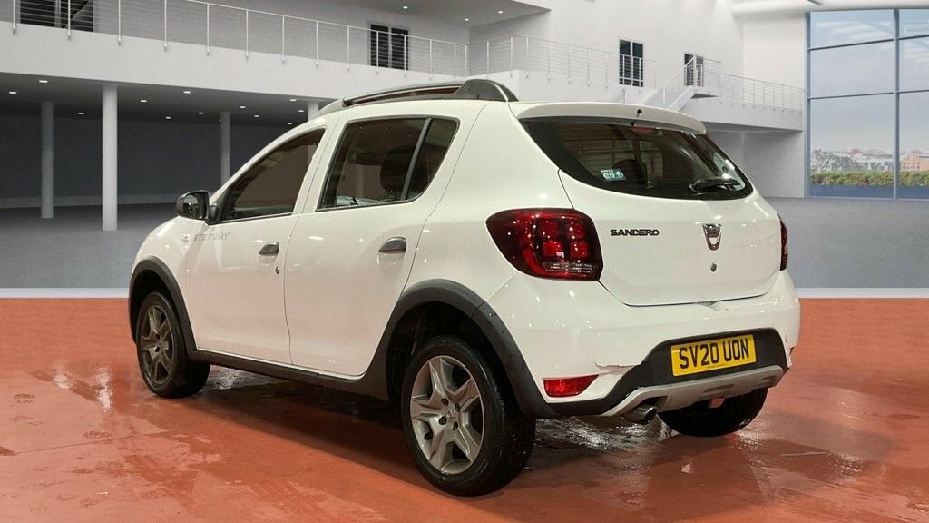 Dacia Sandero Stepway 0.9L Essential SV20UON White #3