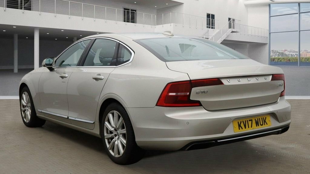 Volvo S90 2L Inscription KV17WUK Gold #2