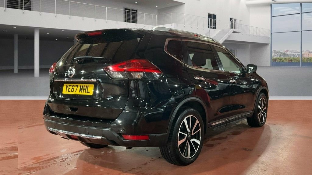 Nissan X-Trail 1.6L Tekna YE67MHL Black #4