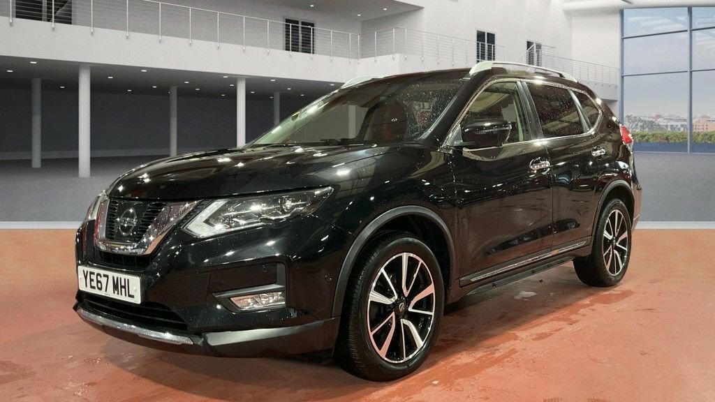 Nissan X-Trail 1.6L Tekna YE67MHL Black #2