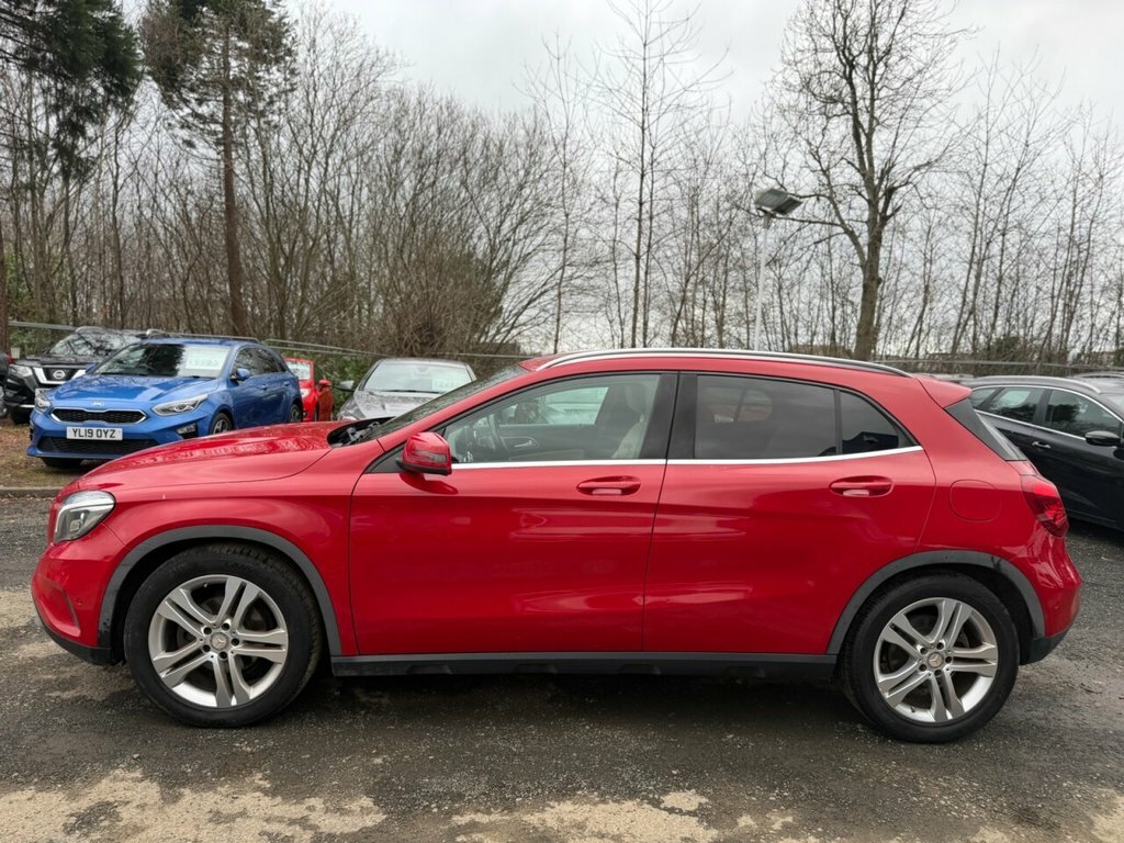 Mercedes-Benz GLA Class 2.1L Se Red #4